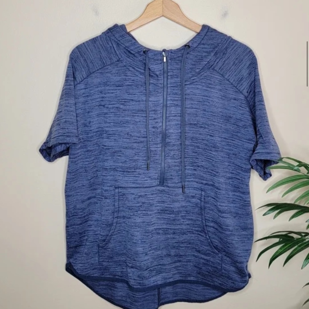 Athleta | Blissful Pullover Short Sleeve Hoodie Top